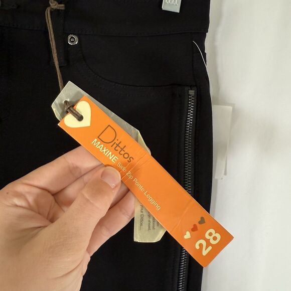 New Dittos Jeans Women's 28 Black Button ZIp Maxine Side Zip Ponte Leggings - Picture 5 of 12